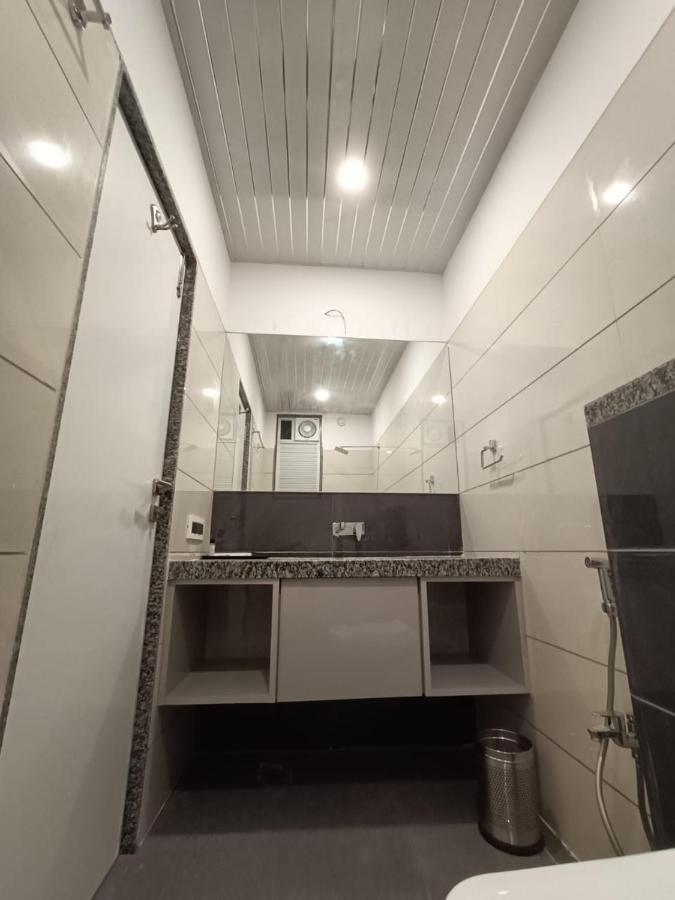 Hotel Shri Anand Dham, Nathdwara - 125 Meters Away From The Temple מראה חיצוני תמונה