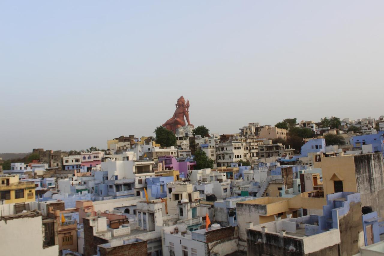 Hotel Shri Anand Dham, Nathdwara - 125 Meters Away From The Temple מראה חיצוני תמונה